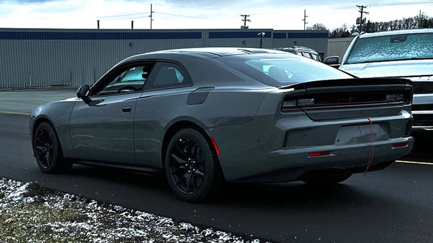 Now Dodge Is Testing The New Charger In Public Without Camo