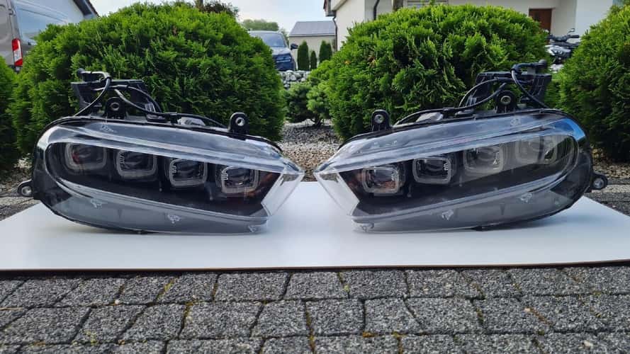 These Bugatti Chiron Headlights Cost New Porsche 911 Money